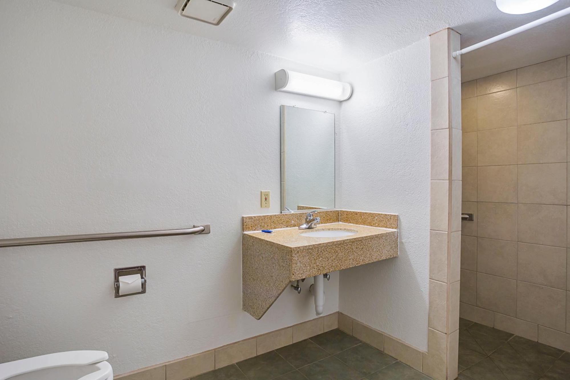 Hotel 6-holbrook, Az