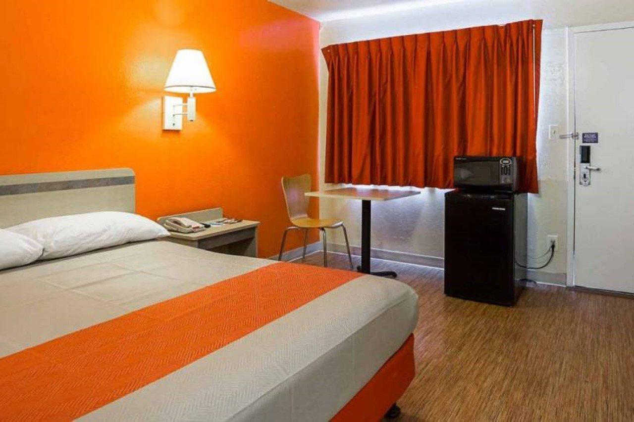 Hotel 6-holbrook, Az 2*